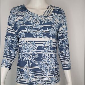 Draper's & Damon's‎ Blue Botanical Tide Top